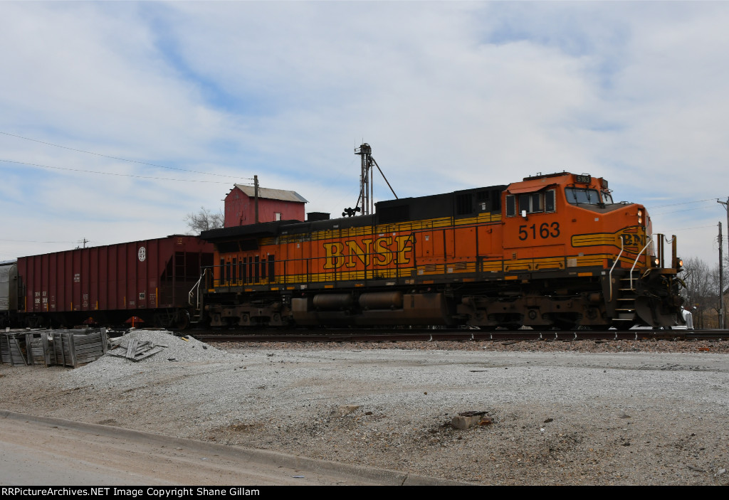 BNSF 5163